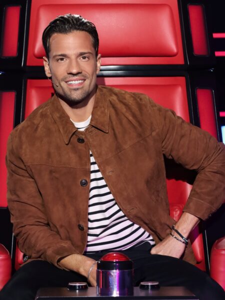 ΚΩΝΣΤΑΝΤΙΝΟΣ ΑΡΓΥΡΟΣ1 450x600 - «The Voice of Greece»: Πρώτη επιλογή του κοινού οι Blind Auditions