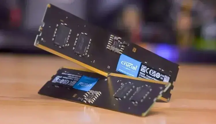 Συνεχίζουν να πέφτουν οι τιμές των DDR5 και DDR4 μνημών