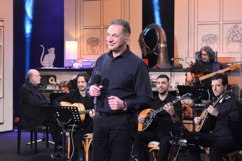 DSC 2941 - Αφιέρωμα στον Αντώνη Ρεπάνη στην Αυλή των Χρωμάτων της ΕΡΤ2 - Digitaltvinfo.gr