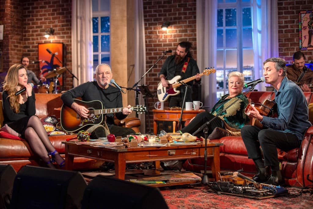 MAN 8580 - Η Τάνια Τσανακλίδου και ο Φώτης Σιώτας, στο «Μουσικό κουτί» της ΕΡΤ1 - Digitaltvinfo.gr MAN 8580 - Η Τάνια Τσανακλίδου και ο Φώτης Σιώτας, στο «Μουσικό κουτί» της ΕΡΤ1 - Digitaltvinfo.gr