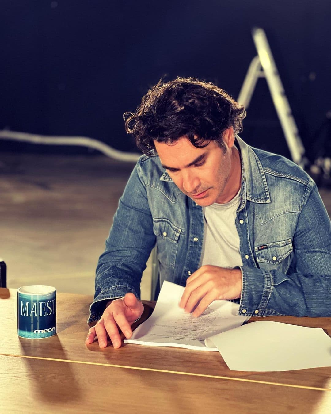 0jTfVgd - Maestro 2η Σεζόν: Σύσσωμο το cast διάβασε το σενάριο και φωτογραφήθηκε