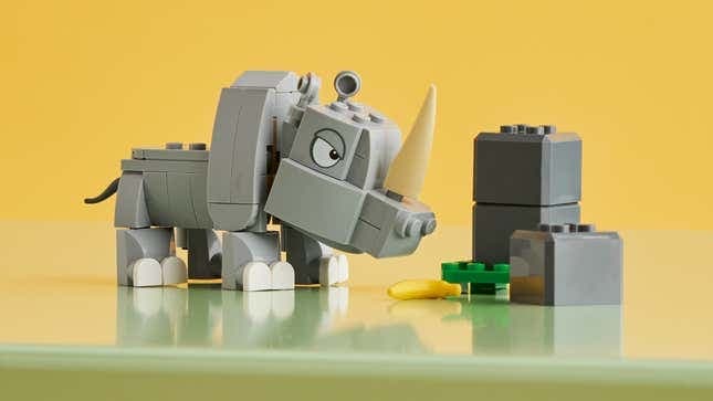 Εικόνα για άρθρο με τίτλο Donkey Kong and the Entire Kong Family Finally Joins Lego Super Mario