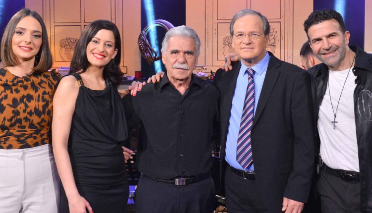 Η αυλή των χρωμάτων «Αφιέρωμα στον Βασίλη Σκουλά» - Digitaltvinfo.gr