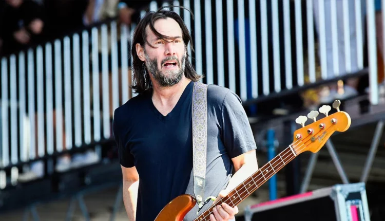Keanu Reeves: Ροκάρει ξανά με την μπάντα του μετά από 20 χρόνια (ΒΙΝΤΕΟ + ΦΩΤΟ)