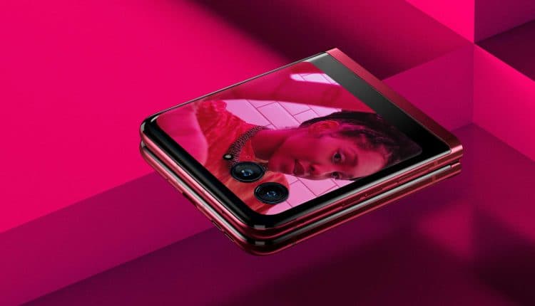 Moto razr 40 cover screen