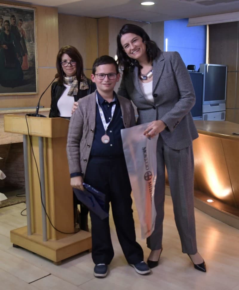 Βασίλης Ντάτης: Ο 11χρονος Έλληνας – “Αϊνστάιν” που κέρδισε μετάλλιο στην παγκόσμια Ολυμπιάδα Ρομποτικής - Εικόνα 4