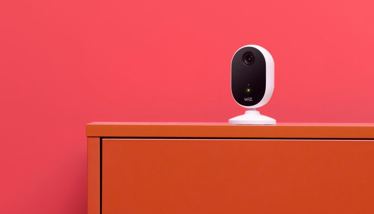 wiz camera side view