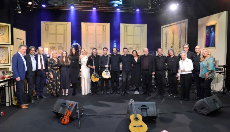 «Αφιέρωμα στα τραγούδια του χωρισμού» στην Αυλή των Χρωμάτων - Digitaltvinfo.gr