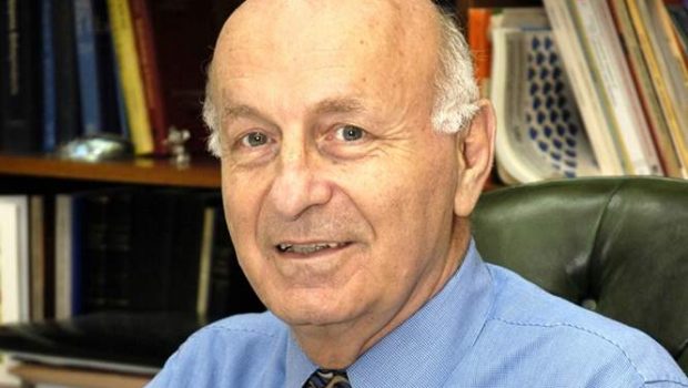 Για τον Δημήτρη Τριχόπουλο | in.gr