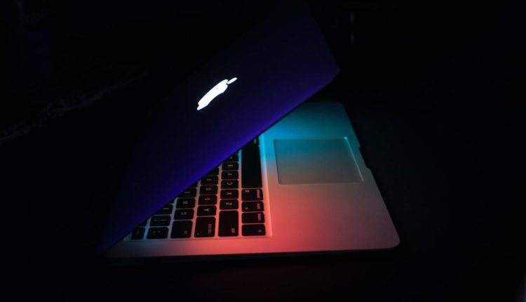 Η Apple κυκλοφορεί τις πρώτες «γρήγορες» διορθώσεις ασφαλείας για iPhone, iPad και Mac