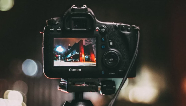 Η Canon θα συνεργαστεί με έναν κατασκευαστή smartphone