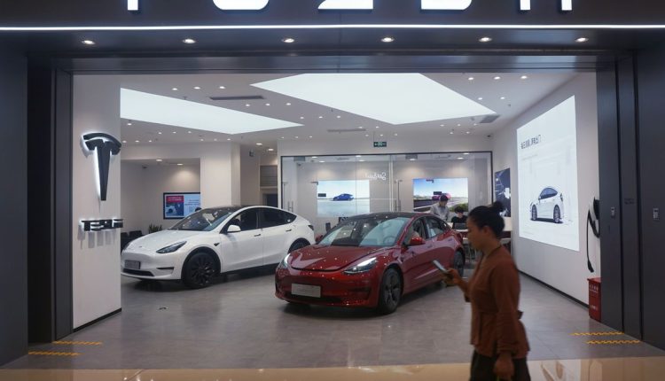 Η Tesla αναγκάστηκε να «ανακαλέσει» 1,1 εκατομμύρια οχήματα στην Κίνα για να αντιμετωπίσει προβλήματα πέδησης
