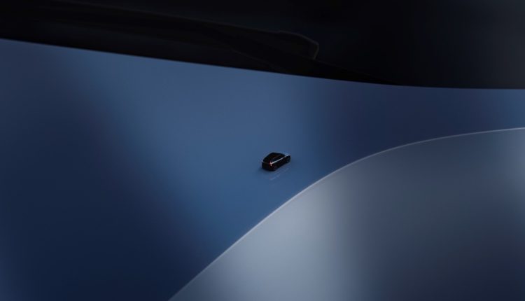 Η Volvo διαφημίζει το «μικρότερο» αποτύπωμα CO2 της EX30
