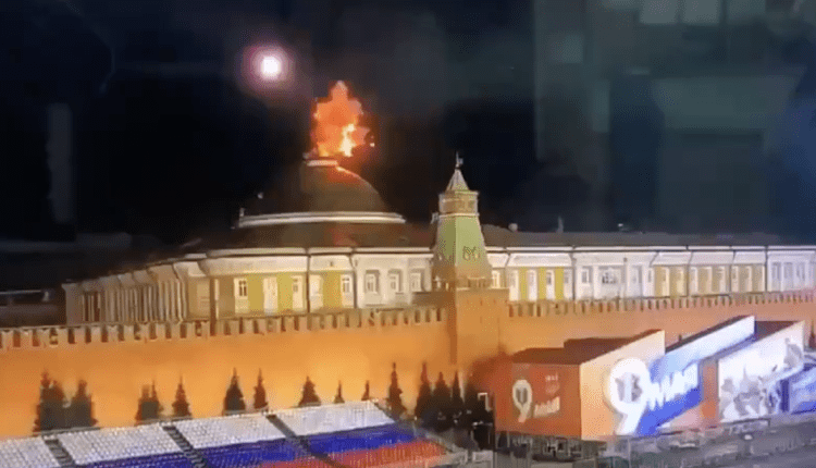 Η Ρωσία ισχυρίζεται ότι οι επιθέσεις με μη επανδρωμένα αεροσκάφη στο Κρεμλίνο ήταν απόπειρα δολοφονίας του Πούτιν