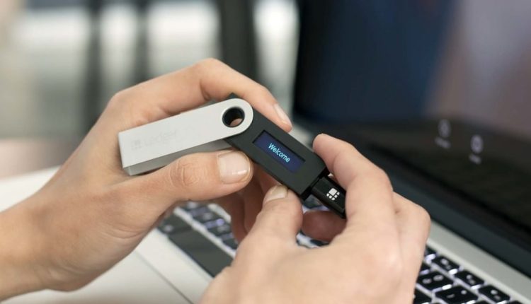 Μετά την κριτική η Ledger «πάγωσε» τη λειτουργία ανάκτησης