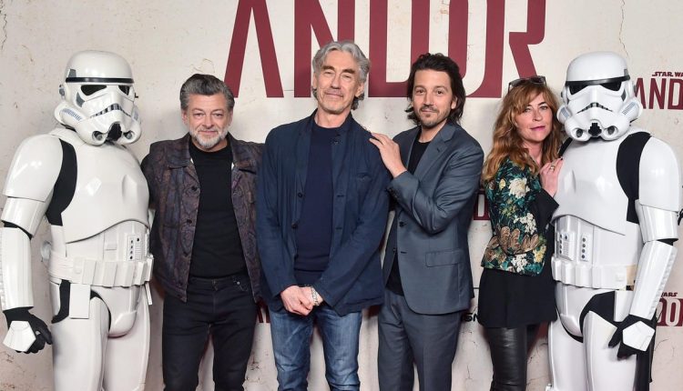 Ο Tony Gilroy του Andor θα κυκλοφορήσει τα σενάρια της σειράς Star Wars