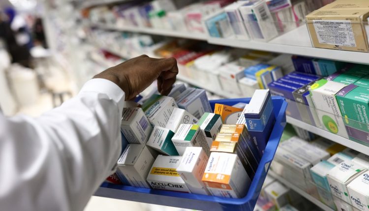 Ο αμερικανικός κολοσσός φαρμακείων λέει ότι χάκερ είχαν πρόσβαση σε προσωπικά δεδομένα σχεδόν 6 εκατομμυρίων ασθενών
