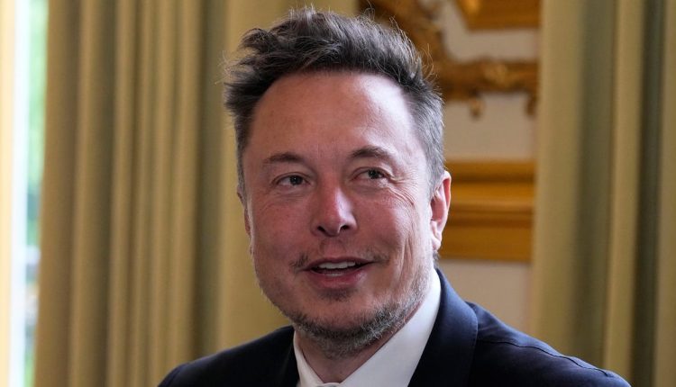 Ο δικαστής λέει ότι ο Έλον Μασκ εξακολουθεί να μην μπορεί να τουιτάρει ό,τι θέλει