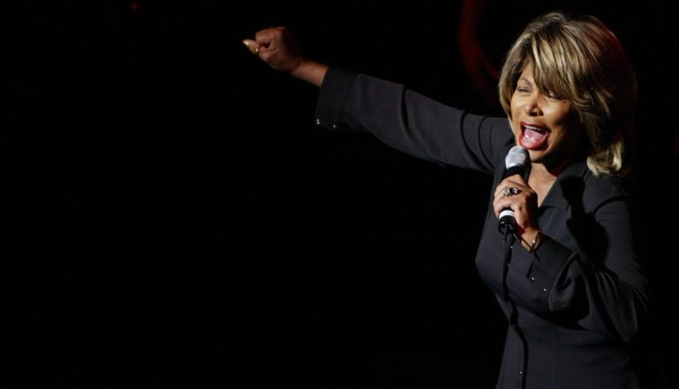 Πέθανε η θρυλική μουσικός και εικονίδιο της ποπ κουλτούρας Tina Turner
