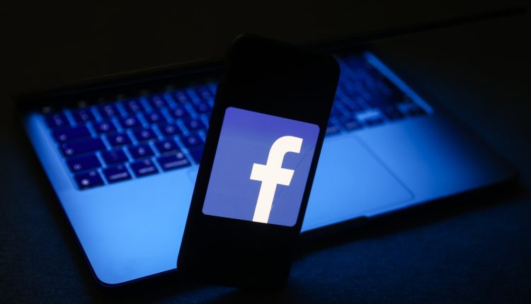 Σημαντική απόφαση για τη νομιμότητα των διαβιβάσεων δεδομένων ΕΕ-ΗΠΑ του Facebook πρόκειται να εγκριθεί σήμερα