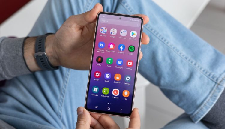 Το Galaxy A53 5G midranger της Samsung βρίσκεται σε τιμή ευκαιρίας αυτή τη στιγμή
