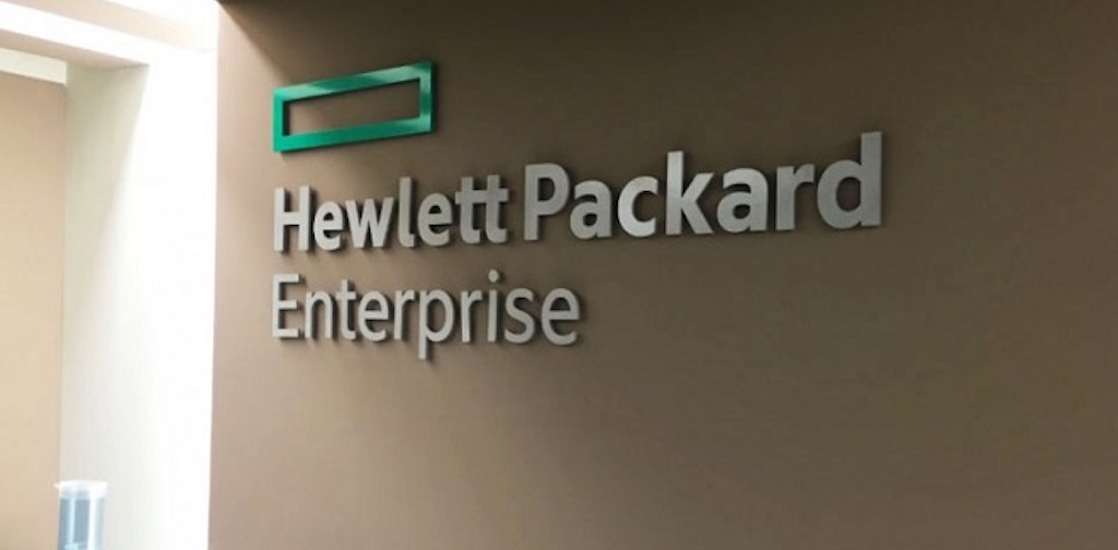 Το HPE Ezmeral Software επιταχύνει και απλοποιεί τον τομέα των analytics και του AI/ML, επιτυγχάνοντας σημαντική πρόοδο στην υβριδική multi-cloud & analytics πλατφόρμα δεδομένων