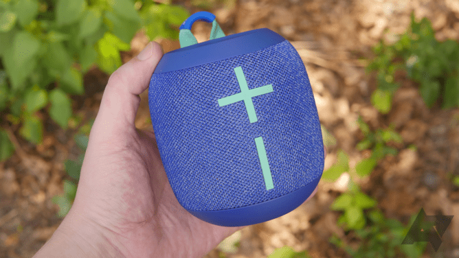 Το UE Wonderboom 3 είναι έτοιμο για πεζοπορία, ποδήλατο ή επίπλευση χωρίς να παρακάμψει τίποτα σε αυτή τη συμφωνία $80
