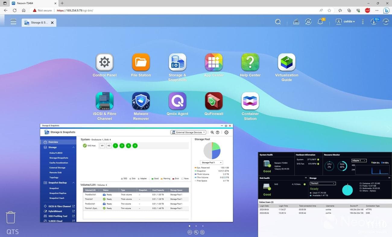 Screenshot of the QTS desktop with performance metrics and the Storage & Snapshots app open
