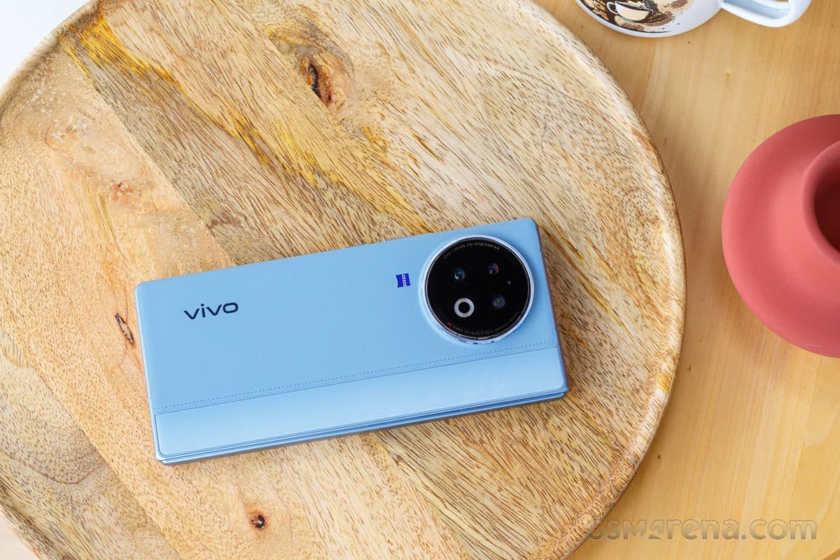vivo X Fold2 κριτική