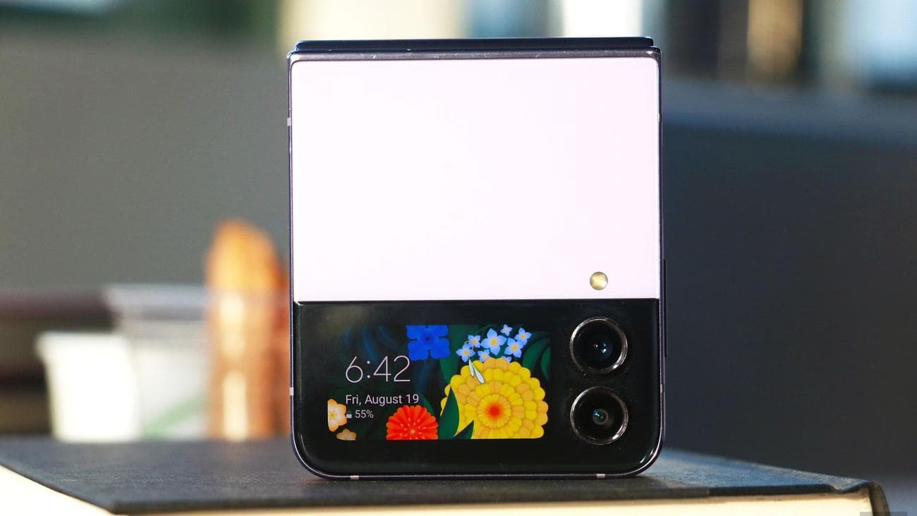 Samsung Galaxy Z Flip 4