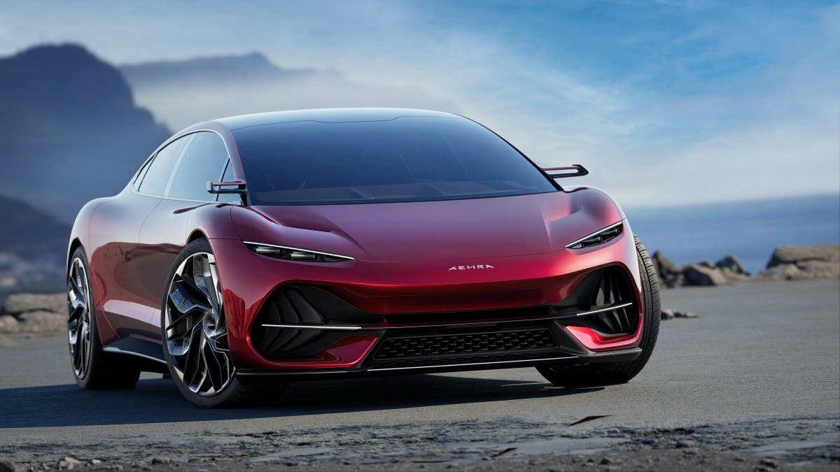 Aehra Sedan: όταν οι Ιταλοί έχουν έμπνευση…