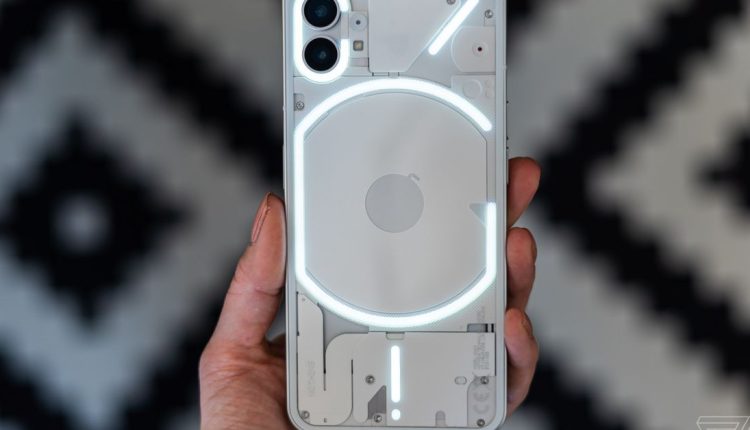 Nothing Phone 2: μια συλλογή κάθε πειράγματος για το επερχόμενο τηλέφωνο
