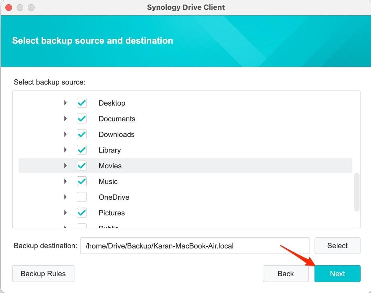 Screenshot shows options to select backup sources and filetypes, arrow pointing to next.