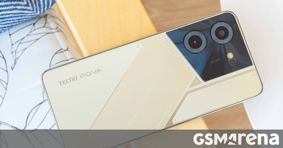 Unboxing Tecno Pova 5 Free Fire Special Edition
