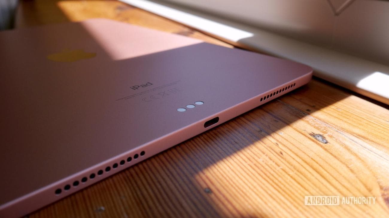 apple ipad air 2020 review smart connector usb c