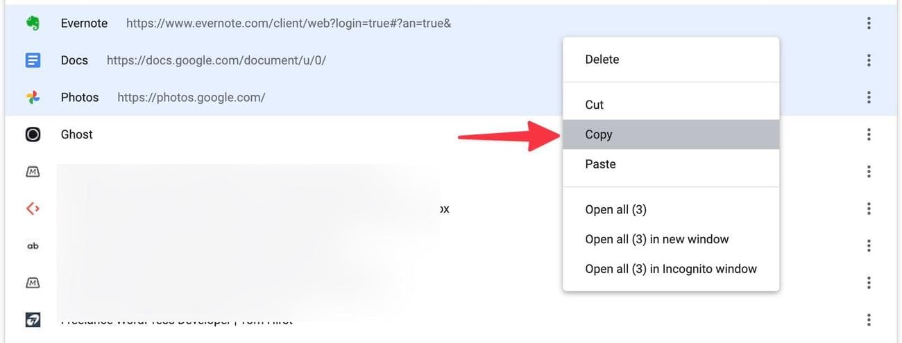 Ένα κόκκινο βέλος που δείχνει στο 