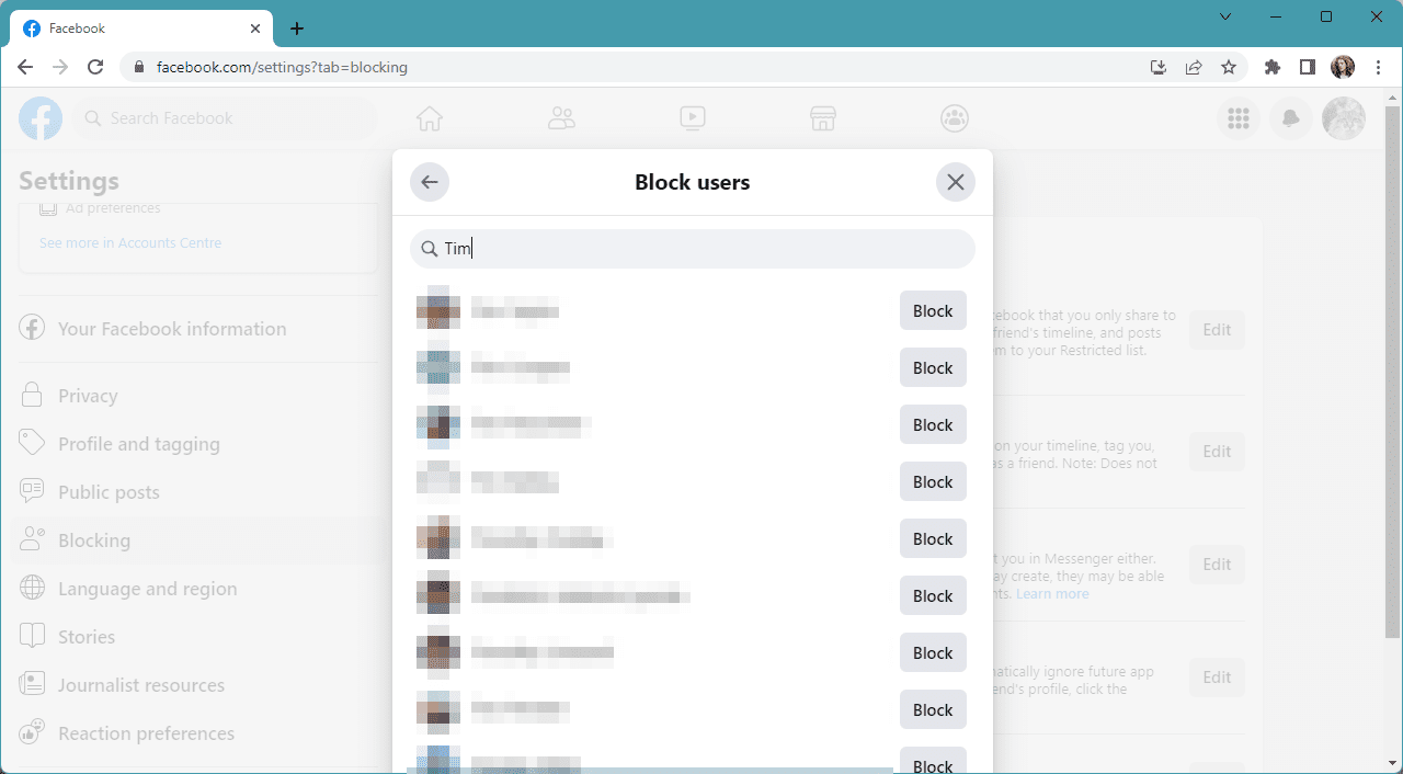 στιγμιότυπο οθόνης του αναδυόμενου παραθύρου στο Facebook που δείχνει στους χρήστες να αποκλείουν