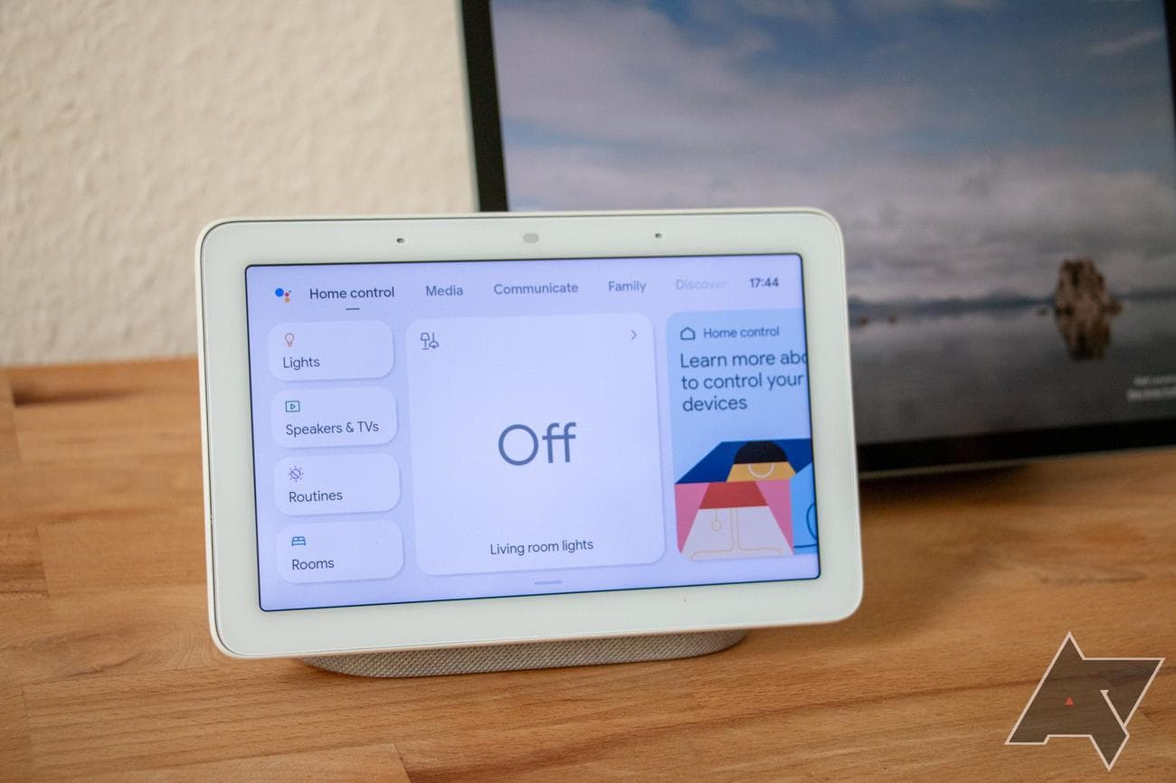 google-pixel-tablet-google-nest-hub-1st-gen-1