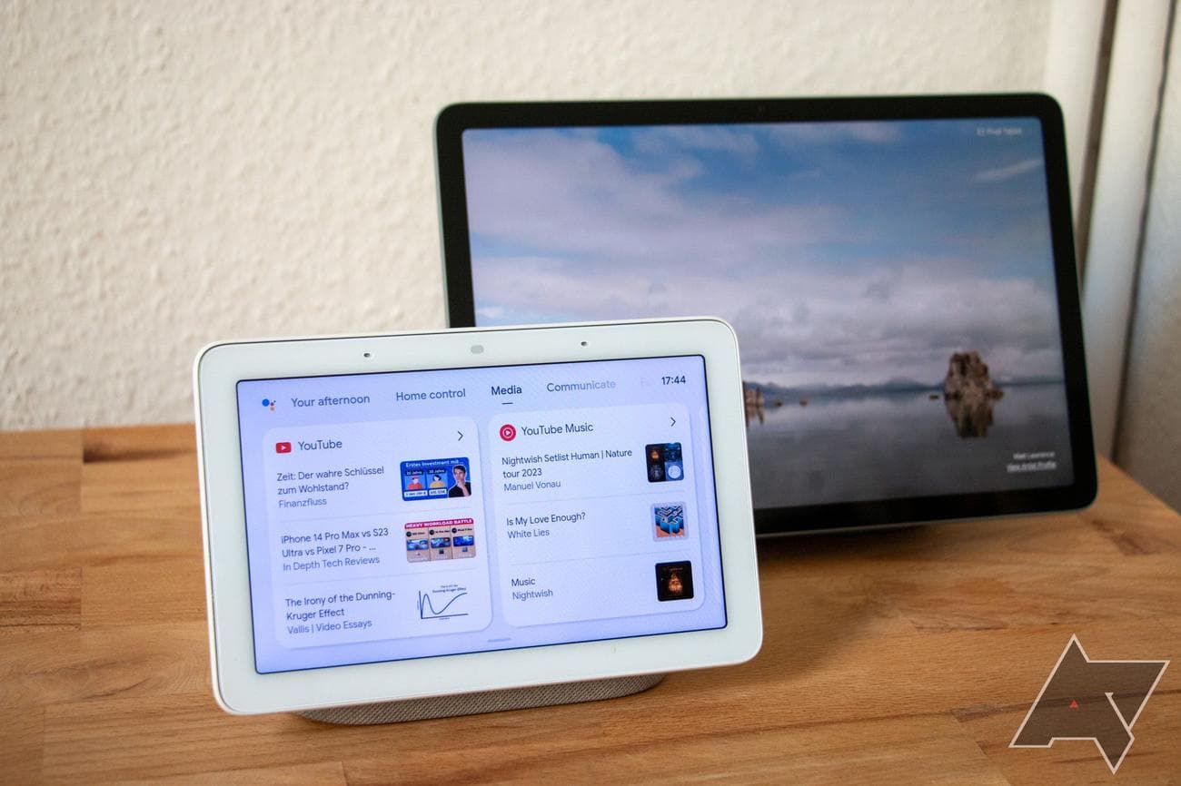 google-pixel-tablet-google-nest-hub-1st-gen-3