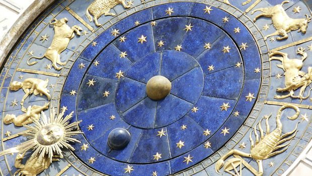 Αστρολογία: Γιατί τόσα χρόνια διαβάζετε προβλέψεις για λάθος ζώδιο