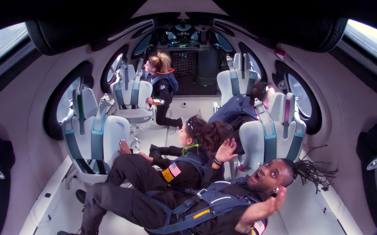 Η Virgin Galactic ξεκινά εμπορικές διαστημικές πτήσεις σε δύο εβδομάδες
