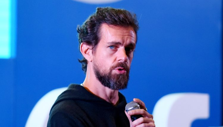 Η Ινδία απείλησε να κλείσει το Twitter και να κάνει επιδρομές στα σπίτια των εργαζομένων, λέει ο Τζακ Ντόρσεϊ