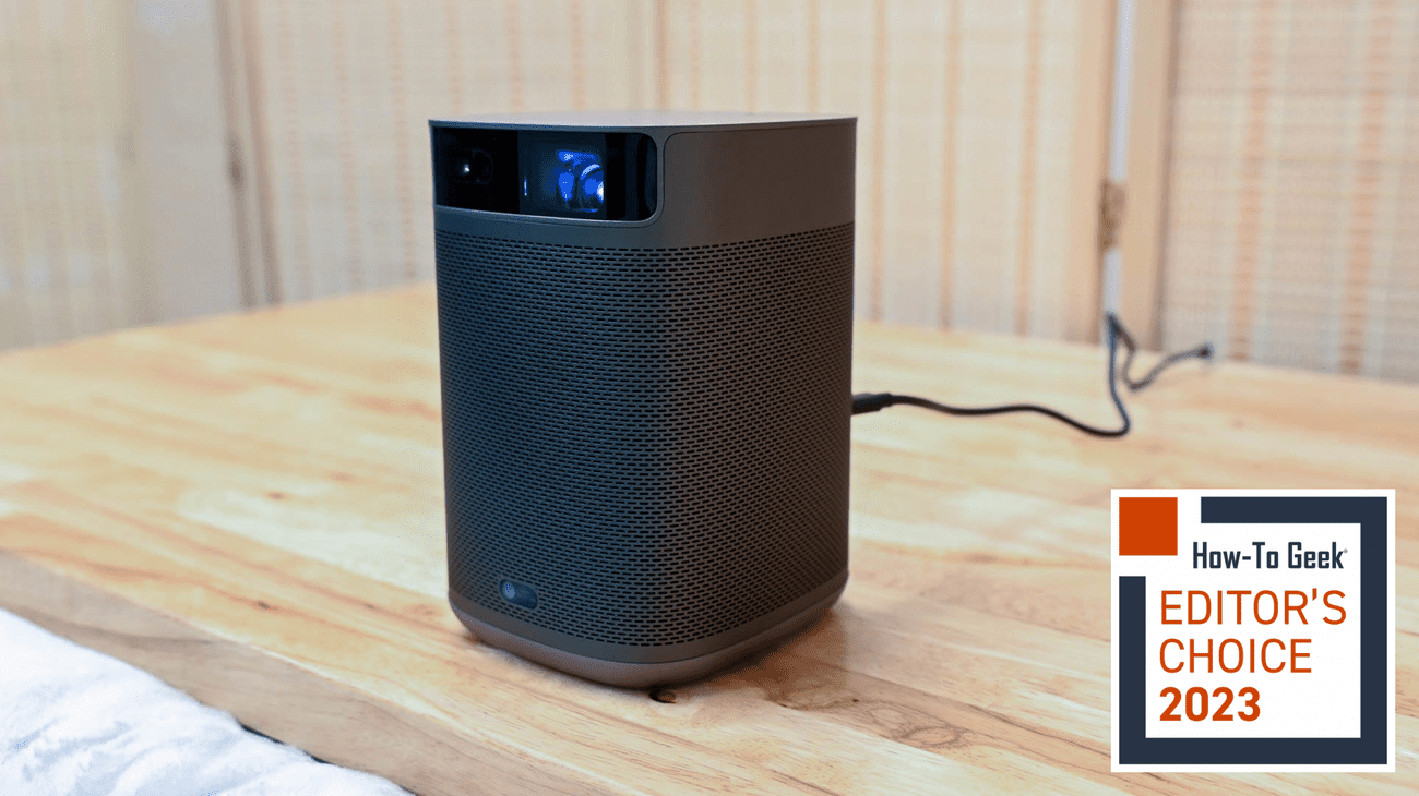 Μετατρέψτε κάθε δωμάτιο σε αίθουσα θεάτρου
