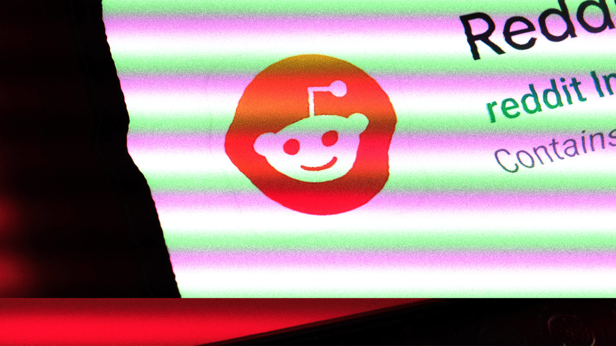 Ο Διευθύνων Σύμβουλος του Reddit, Steve Huffman, αποκαλεί τους συντονιστές "Landed Gentry"
