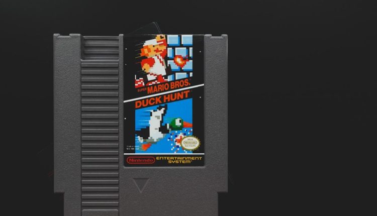 Ο άνδρας φέρεται να χρησιμοποίησε ένα όπλο Nintendo «Duck Hunt» για να ληστέψει ένα ψιλικατζίδικο