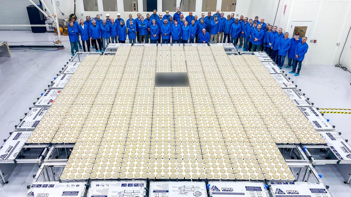 Ο γιγαντιαίος δορυφόρος εκπέμπει δεδομένα από το διάστημα σε ταχύτητες 4G
