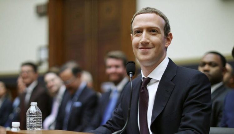 Οι ιστότοποι λένε ότι η επισκεψιμότητα μειώθηκε μετά την αλλαγή του αλγορίθμου του Facebook
