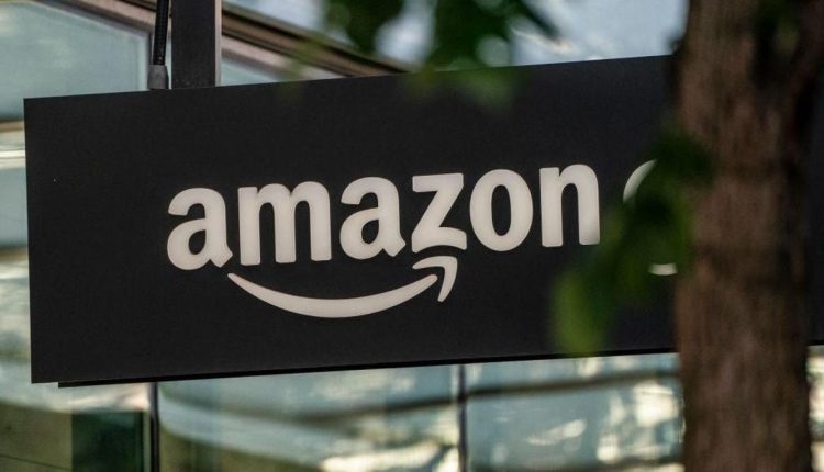 Οι υπάλληλοι της Amazon αποχωρούν για να καταπολεμήσουν την πολιτική back-to-office και την κλιματική αλλαγή
