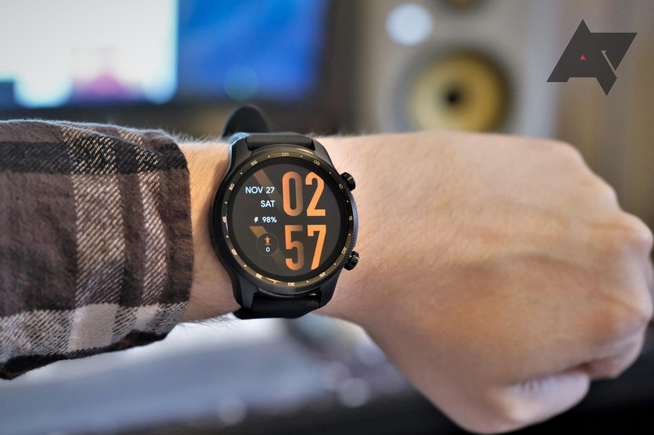 Σπάστε την κατάρα της μπαταρίας του smartwatch με αυτήν την προσφορά Mobvoi Lightning

