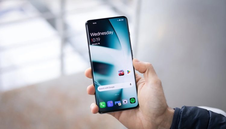  Το Best Buy προσφέρει τώρα το OnePlus 11 σε τεράστια έκπτωση.  αλλά υπάρχει ένα πιάσιμο
